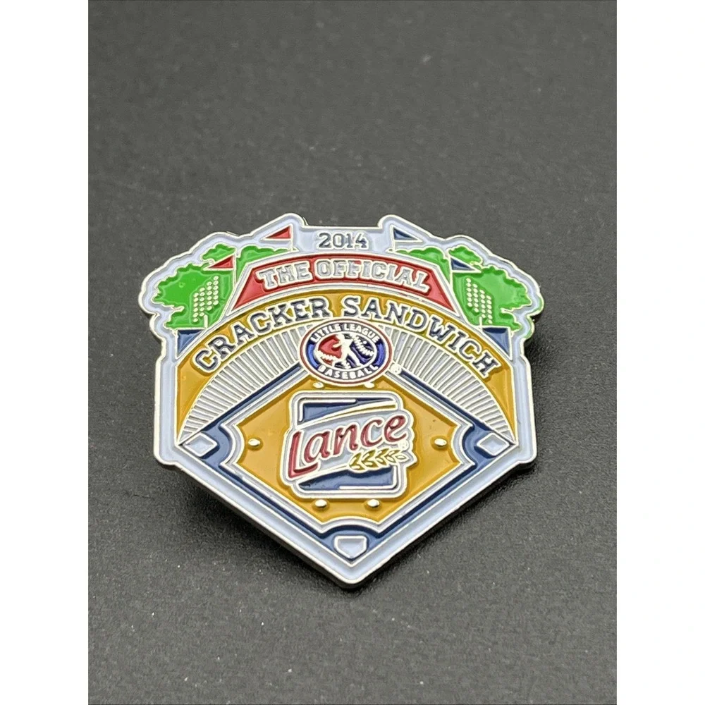 Little League Baseball Lance Snack Crackers‎ Sponsor 2014 Lapel Hat Pin